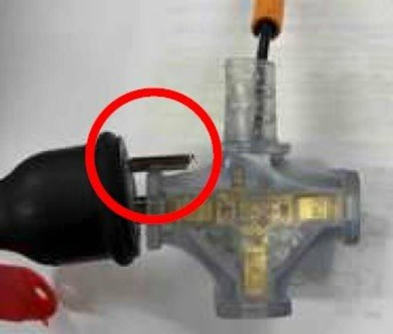 誤った延長コードで10代男性が感電し入院　3ピンのプラグに2穴のコード差し込みか　体育館でバスケットゴールの片づけ中に　福岡・北九州市｜FNNプライムオンライン
