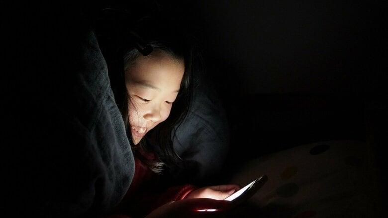 「それでも朝型は守って」夜型社会の現代で親が子供とやるべき生活習慣…専門家が勧める2つの方法｜FNNプライムオンライン