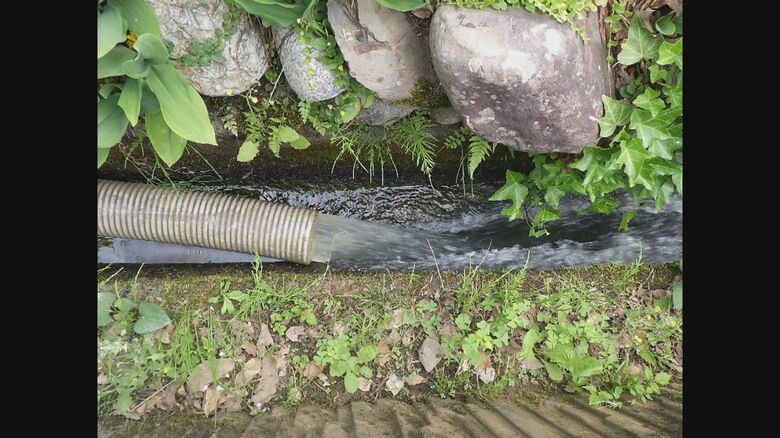 消雪パイプ用の井戸から水を供給（提供：南魚沼市）
