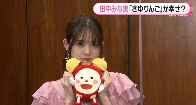 松村沙友理さんカメラ目線で…