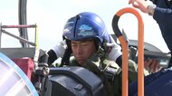 小泉進次郎氏が防衛相初のブルーインパルス搭乗飛行　福島第一原発など東日本大震災被災地を上空から視察