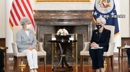 米国務副長官に横田さんら協力要請 「共にいる、連携していく」