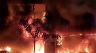 台湾46人死亡ビル火災 当局「放火の可能性も」