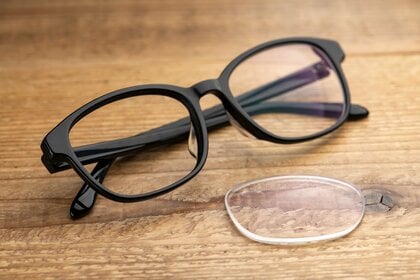 そのメガネ、3年以上使っていませんか？メガネレンズ交換目安は「約3年」、最も多い理由は“視力の変化”