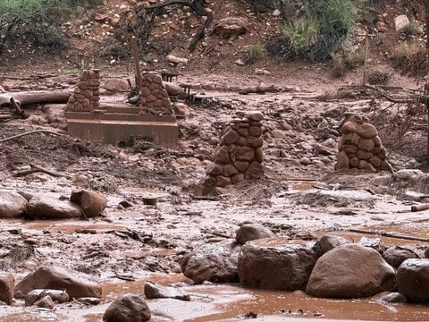 アメリカ西部グランドキャニオンで大規模洪水　男性1人死亡、15人安否不明　日本人の情報なし　大雨による鉄砲水