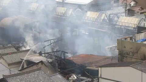 【続報】出雲市の商店街で大規模火災　発生から24時間ようやく「鎮火」15～20棟焼損