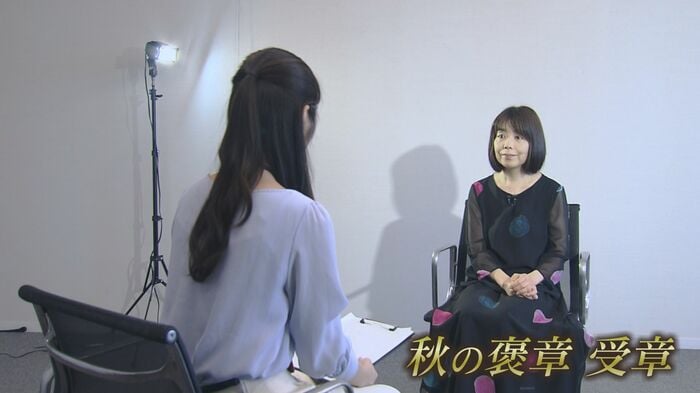 2023年11月インタビューを受ける俵さん