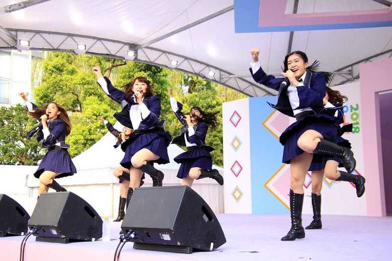 タイ語で歌うBNK48 @SMILE GARDEN