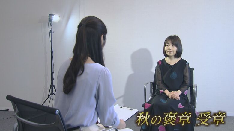 2023年11月インタビューを受ける俵さん
