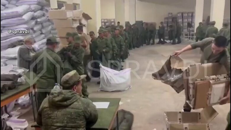 ウクライナで捕虜になった北朝鮮兵士の一人は「恋愛映画が見たい」と希望した