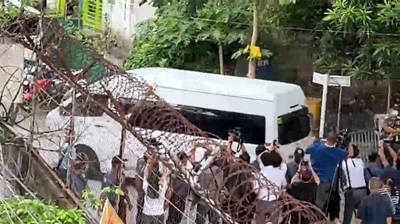 フィリピン・ビクタン収容所前（7日午前8時30分ごろ）