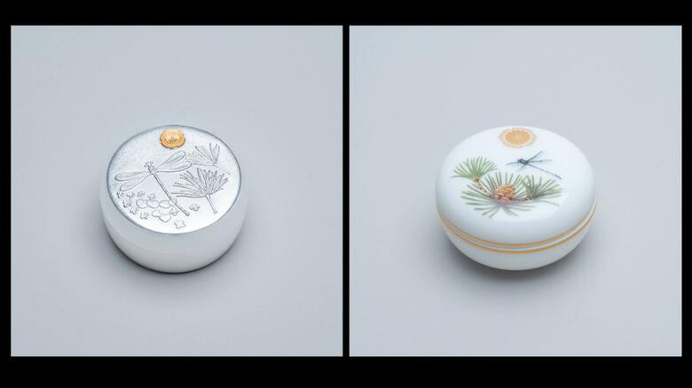 悠仁さまの成年を記念した「ボンボニエール」左・銀製 右・磁器製（提供：秋篠宮家）