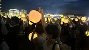愛子さまも長崎へ 天皇ご一家のご訪問を歓迎する「提灯奉迎」5500個の県民の提灯に「答礼」の光景で感動広がる 「ダブルレインボー」もお出迎え