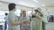 「押し売りはしない」86歳ベテラン店員も接客　創業72年の衣料品店がシニアに人気　「選ぶのが楽しい」ブラウス、Tシャツ、帽子など約3000点を“出張販売”「他の店にできない隙間を縫うようなサービスを」