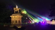 仙台七夕の夜を彩る「ナイトフェス」　仙台城跡の幻想的なライトアップに観光客ら魅了