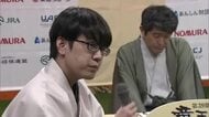 竜王戦第1局、服部七段が敗れる　8時間の持ち時間を使い果たし113手で投了　第2局は静岡・三嶋大社へ