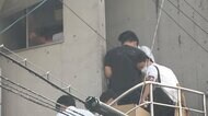 自宅アパートを家宅捜索 高齢女性殺害で大学生逮捕