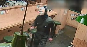 ラーメン店に”窃盗ピエロ” …「人気店なので売上金がたくさんある」男らの素顔とは