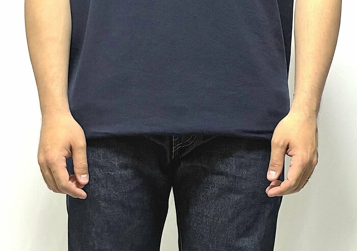 パンツの股上は3分の1くらい見えてれば大丈夫（特集班撮影）