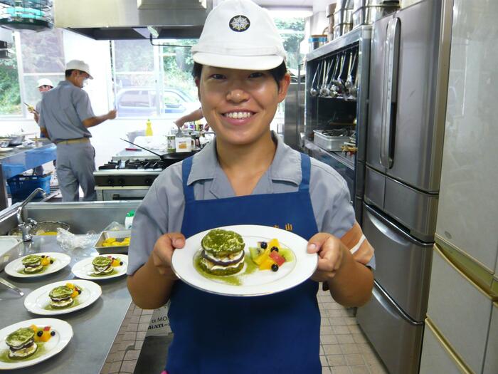 巡視船では乗組員たちの食事を調理していました