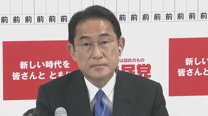 フジテレビに生出演して「今後も様々な取り組みを続ける努力を続ける」と発言する岸田首相
