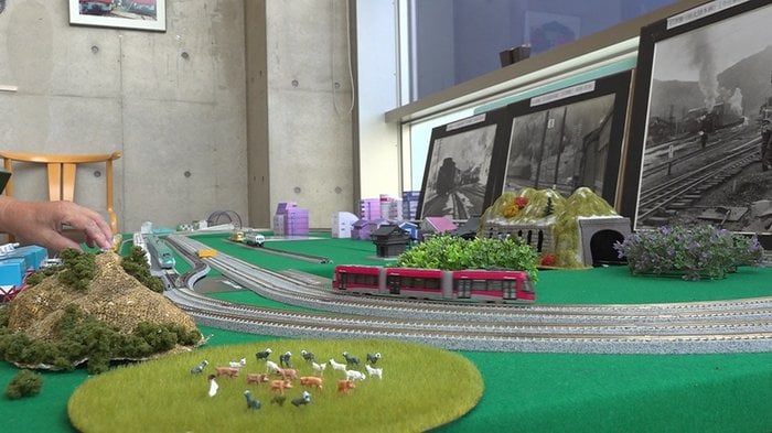 走る鉄道模型と鉄道写真 一堂に~鯖江市文化の館喫茶室~福井~