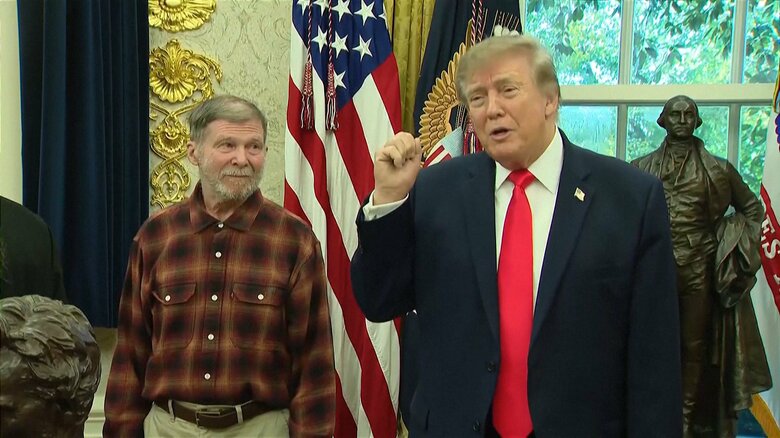 トランプ大統領　ロシアから解放のアメリカ人元教師と面会｜FNNプライムオンライン