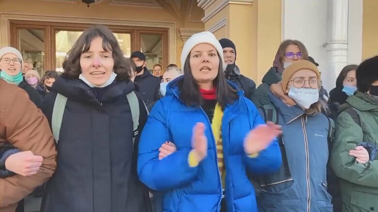 反戦デモ（ロシア・サンクトペテルブルク 2月27日）