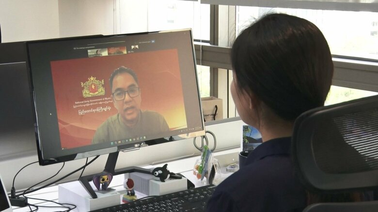 FNNのインタビューに応じる「NUG（国民統一政府）」報道官