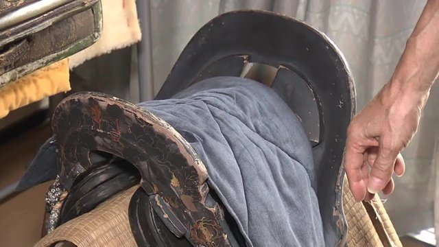 父から譲り受けた和鞍