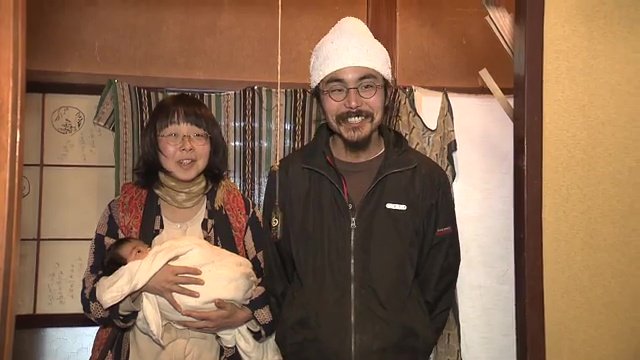 52年ぶりの赤ちゃん　青沼さん一家
