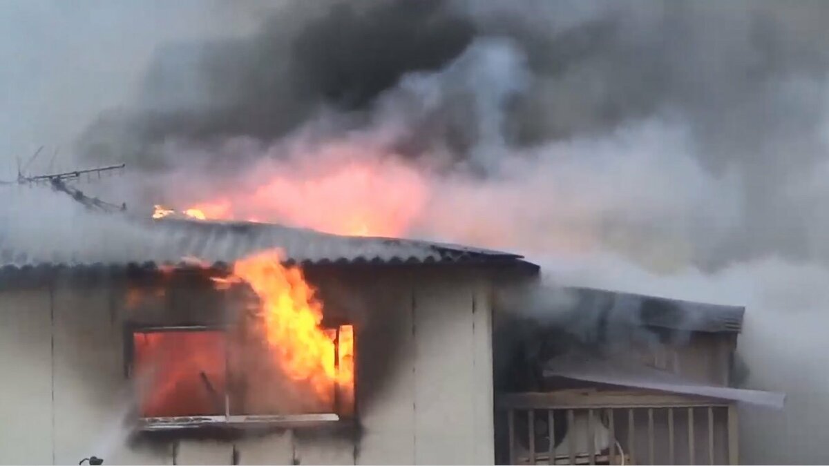 信じられない マジシャン自宅全焼 原因は乾電池 どの家庭にも置いてある乾電池の保管に注意を