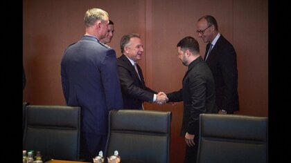 「多くの進展があった」アメリカ・ウィトコフ特使がゼレンスキー大統領と会談　ウクライナ和平協議　15日に再会談へ