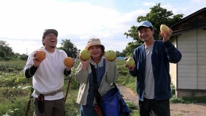 “若手農家のロールモデル”目指す3人が農業の楽しさを発信　カモミールティー販売や130年以上続くナシ農家を承継