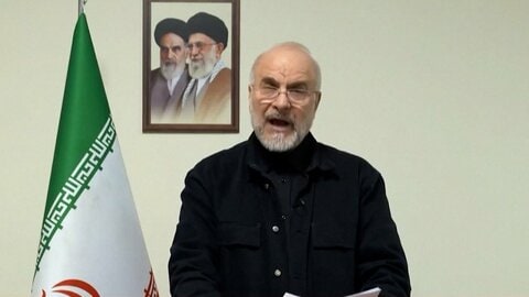 「米側の海上封鎖続けば開放せず」イラン議長が警告、外相発言と食い違い　ホルムズ海峡開放実現は不透明　開放情報で商船20隻動くも途中で停止
