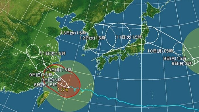 台風13号・15号の進路予想図　日本気象協会より