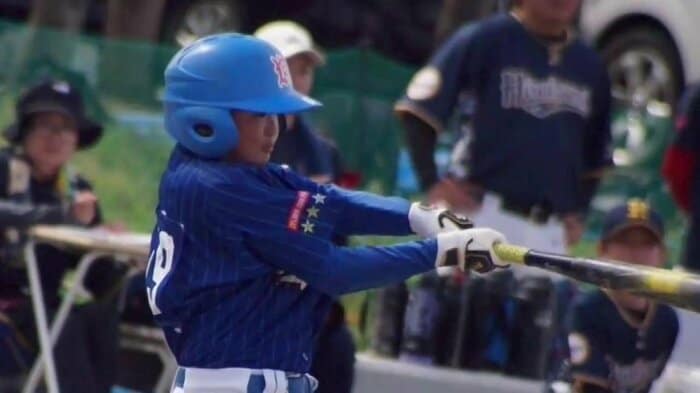 野球チームに入団した長男・実輝さん（小4）