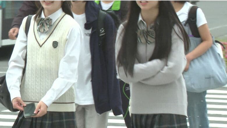 「夏服にカーディガン」一日の寒暖差大きく　10月スタートで“衣替え”　上着で調整する人多く　朝は各地で20度下回る…日中は飯田で30度「真夏日」予想　長野｜FNNプライムオンライン