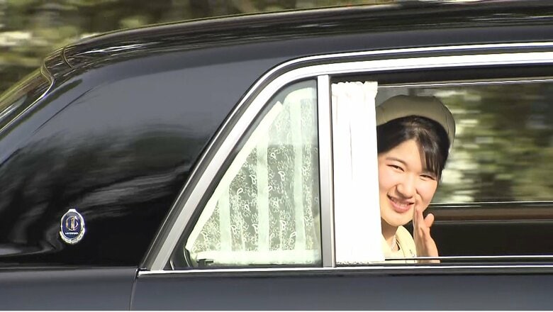 上皇ご夫妻のお住まい仙洞御所へ　4月11日