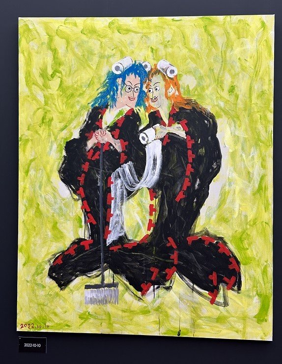 「2022.10．10」　 ヘアカーラーがトイレットペーパーってどういうこと？！