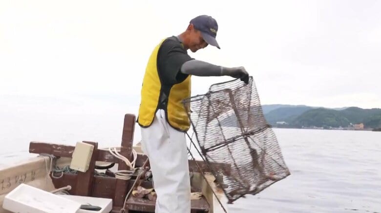 タコ漁をする勇気さん