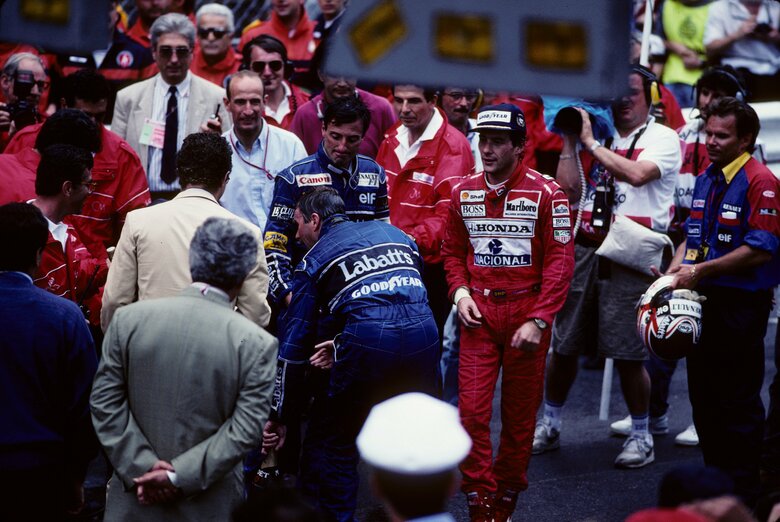 1992年 モナコGP 死闘を繰り広げたマンセル（背中）