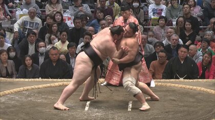 朝乃山が3連勝で400勝に王手　初顔合わせの獅司をすくい投げて白星【大相撲初場所 4日目結果】