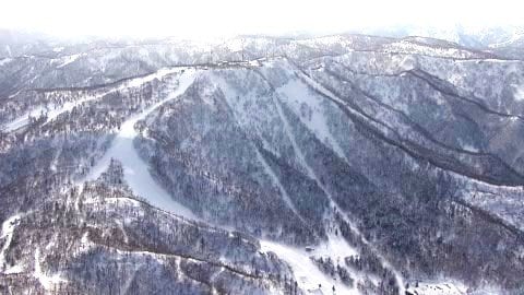 【またバックカントリー】韓国籍の30～40代スノーボーダー男性7人が冬山からSOS「道に迷った」消防ヘリなどが全員救助＿北海道で相次ぐ外国人の遭難事故〈北海道札幌市の手稲山〉