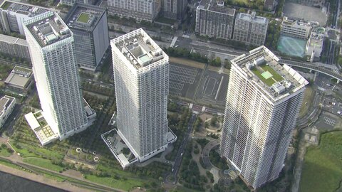 【速報】東京・中央区晴海のタワーマンションで子どもが転落し心肺停止　ベランダづたいに隣の部屋に渡ろうとしたか