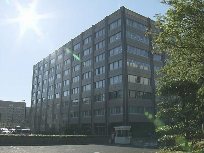 約188万円の収入…税務署勤務の20代女性職員が“風俗店”で働き“パパ活”も「FX取引の損失で多額の借入」休日や病気休職期間中に｜FNNプライムオンライン