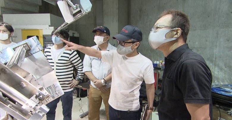 トヨタ自動車・池田洋三さん(右から2人目、2020年7月)