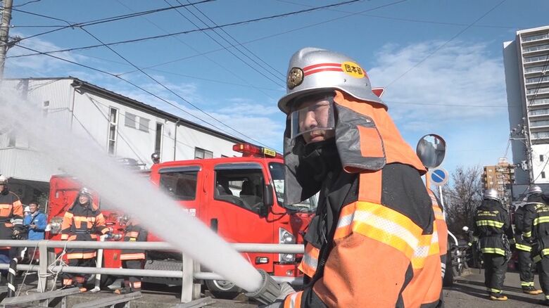 上越市本町にある商店街で消防訓練