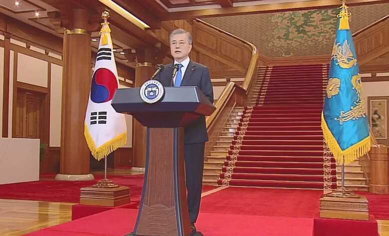 日本時間1月10日午前10時から行われた文大統領の会見