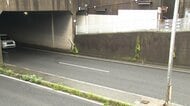 車横転で10代男性2人死亡　男子高校生を逮捕